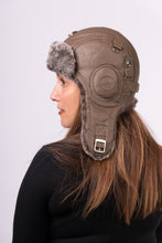 Load image into Gallery viewer, Mocha Shearling Aviator Hat