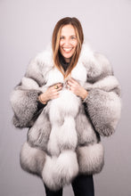 Load image into Gallery viewer, Natural Platinum Cross Fox Jacket