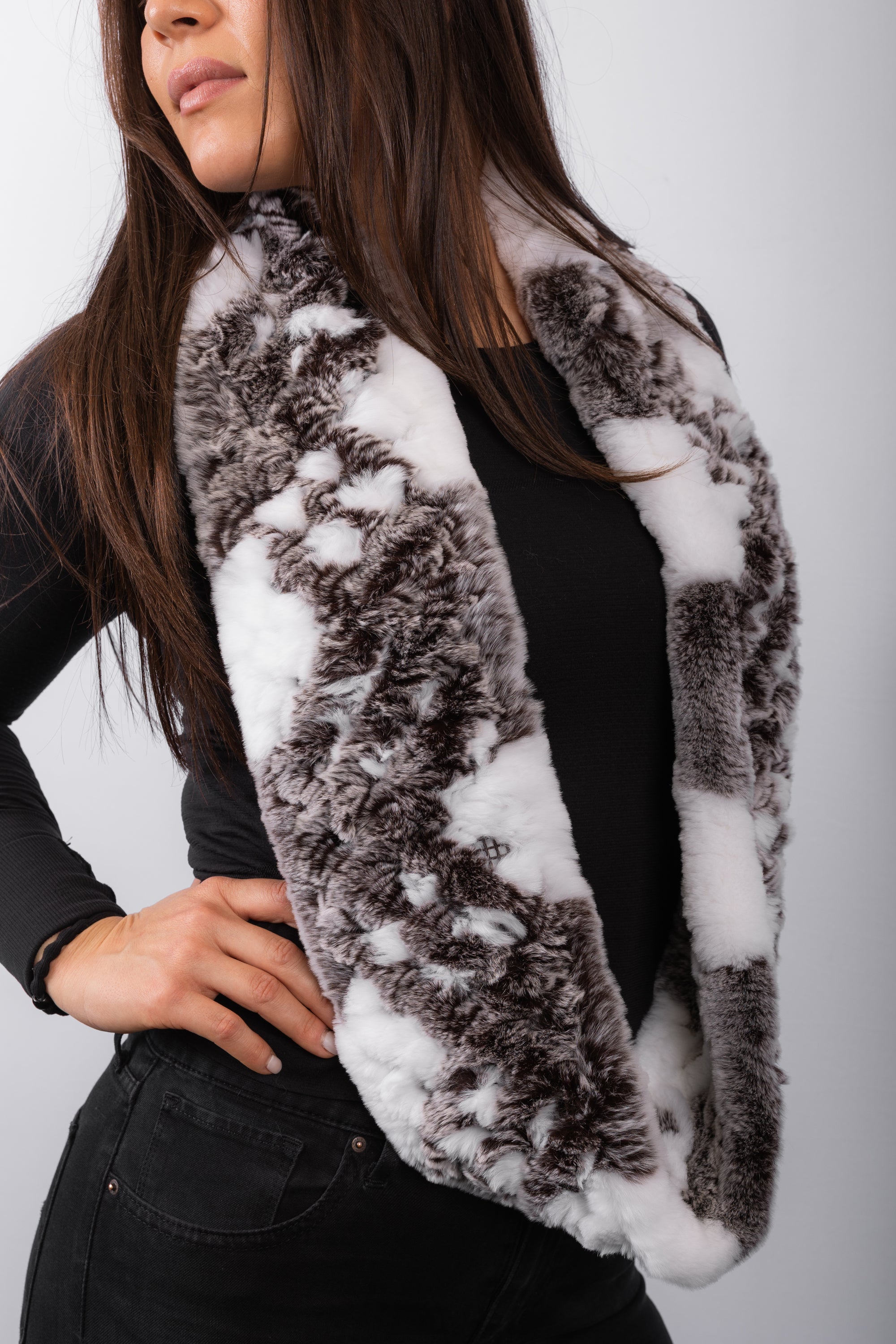 Rex Rabbit Infinity Scarf - White/Mocha Frost