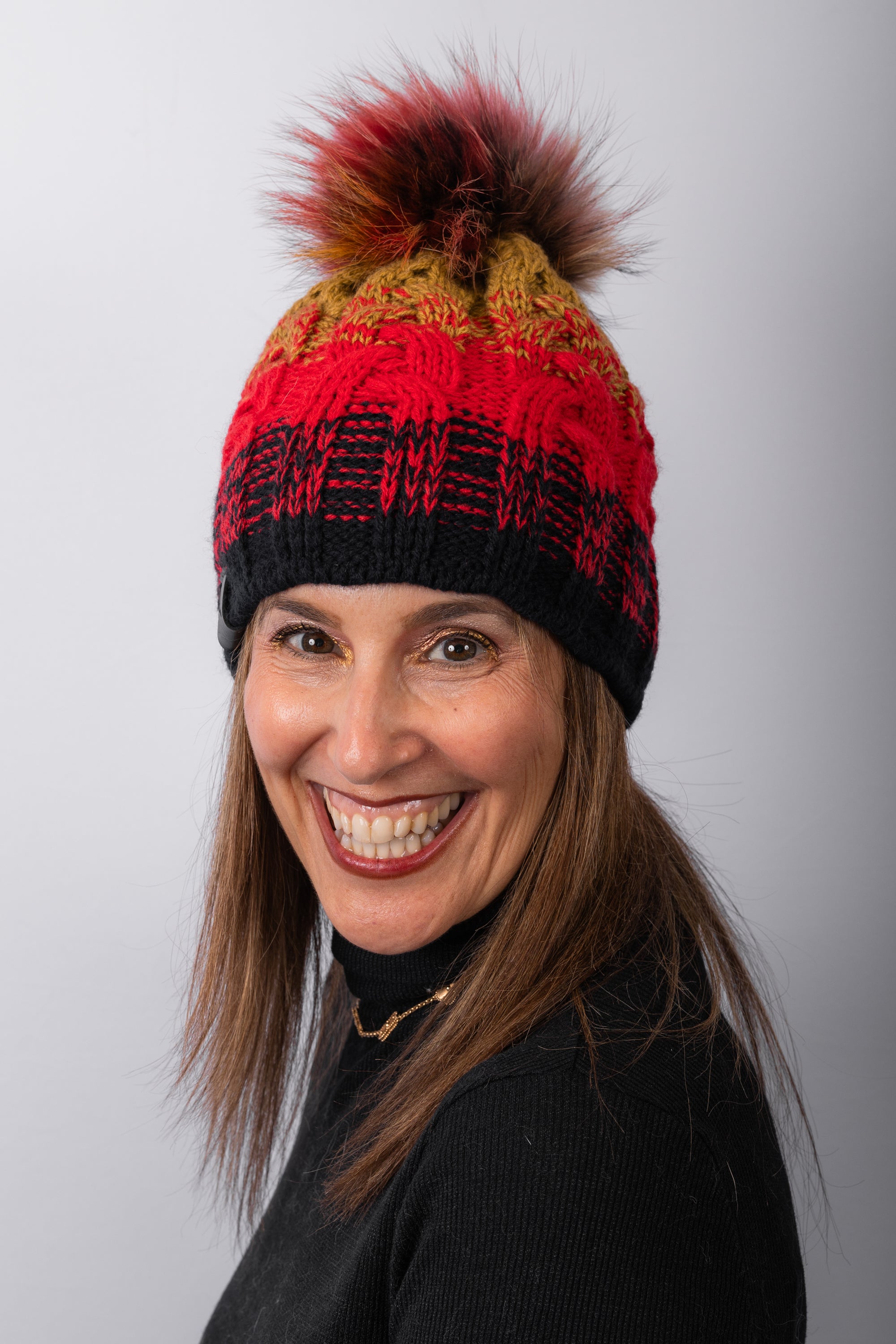 Cable Knit "Alaska" Hat with Fox - Alaskan Sunset