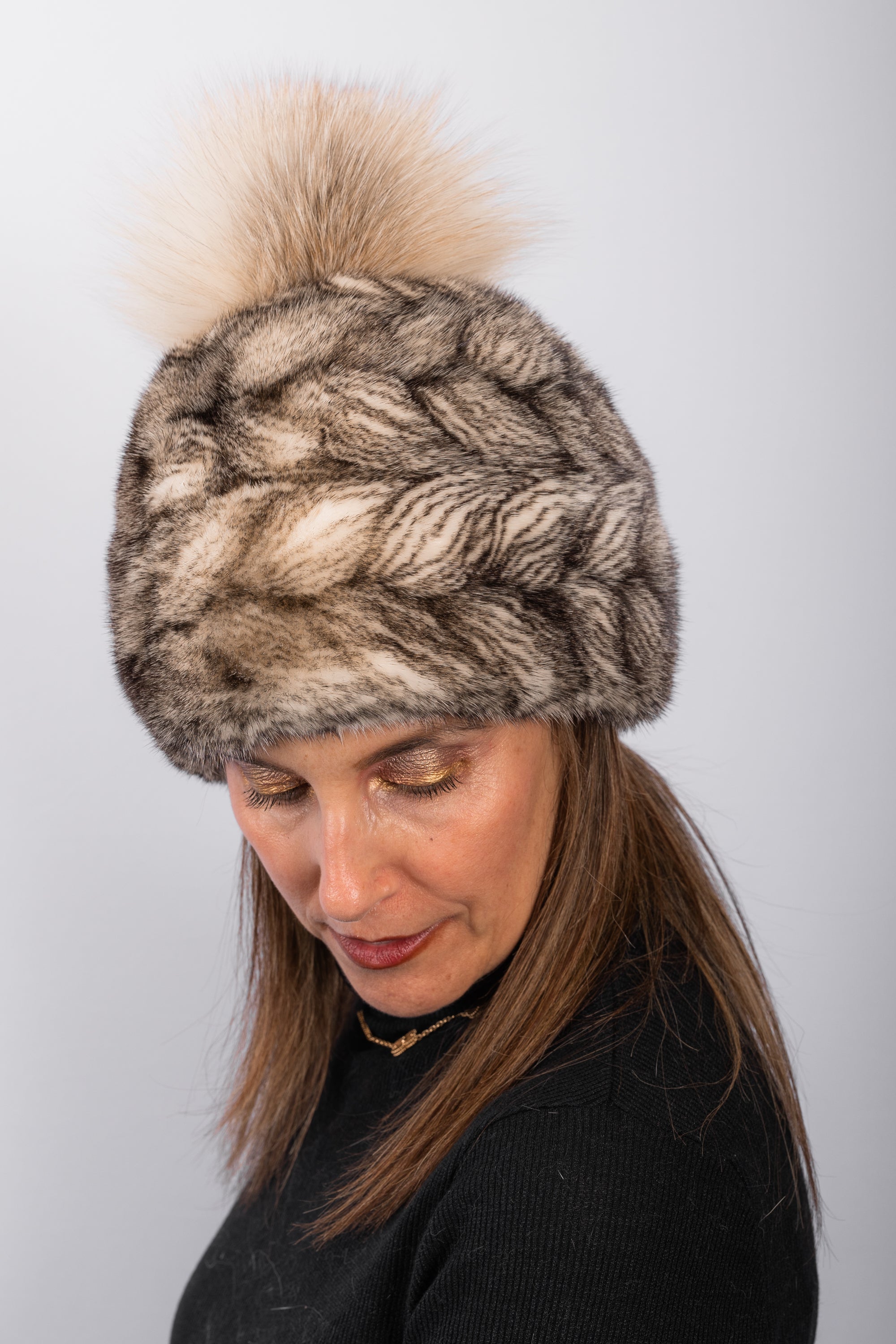 Antique Ivory Mink Hat with Golden Fox