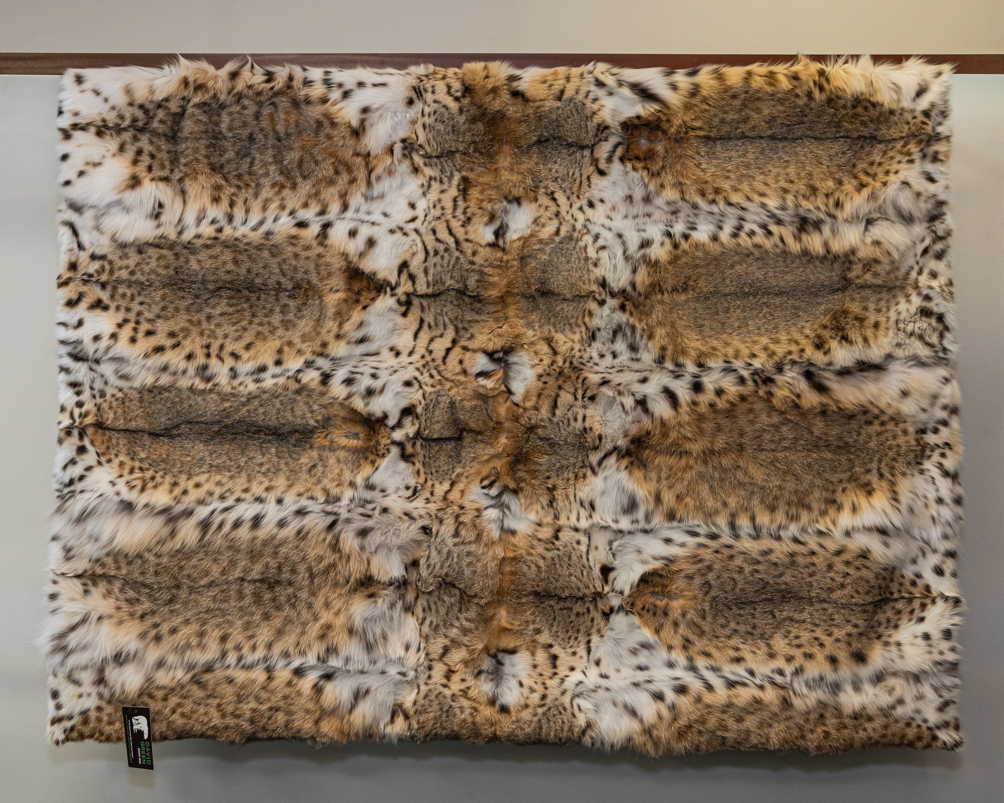 Natural Lynx Cat Blanket
