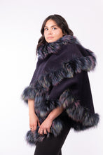 Load image into Gallery viewer, Alpaca Cape with Fox Fur Trim - Multi
