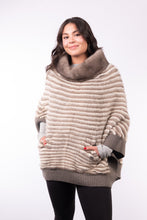 Load image into Gallery viewer, Natural Silver/Pearl Mink Poncho with Cashmere Lining
