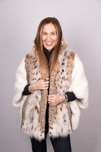 Load image into Gallery viewer, Lynx Jacket with White Mink 3/4 Sleeves
